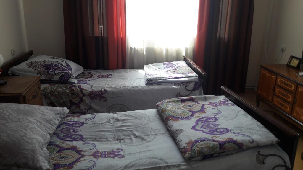 Hotel Mmg Тбилиси Екстериор снимка